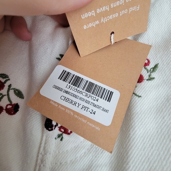 Reformation Cherries Embroidered High Rise Straight Jeans size 24 NWT - Picture 7 of 11